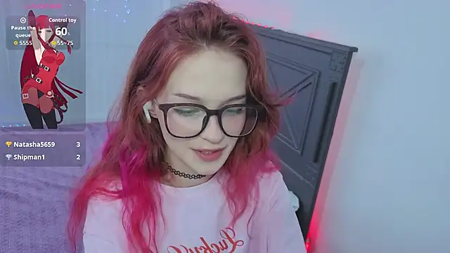 Snapshot of Angel_Bruh chatting on 12.14.25 Angel Bruh online show from 12.14.25