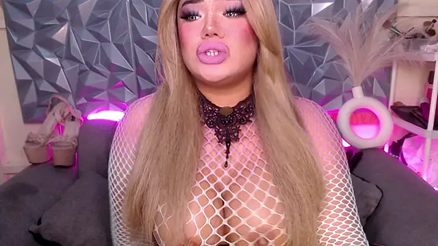 AlwaysHornyMia online show from 01.18.26