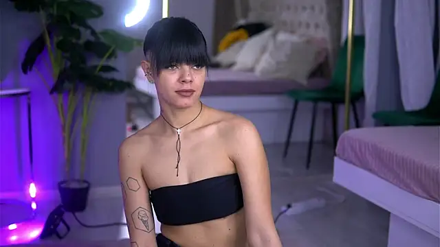 Snapshot of AnneFaris chatting on 01.09.26 AnneFaris online show from 01.09.26