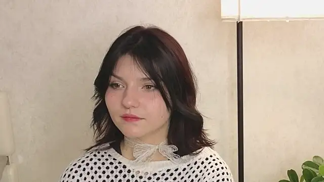 NyraVesperis online show from 05.23.26