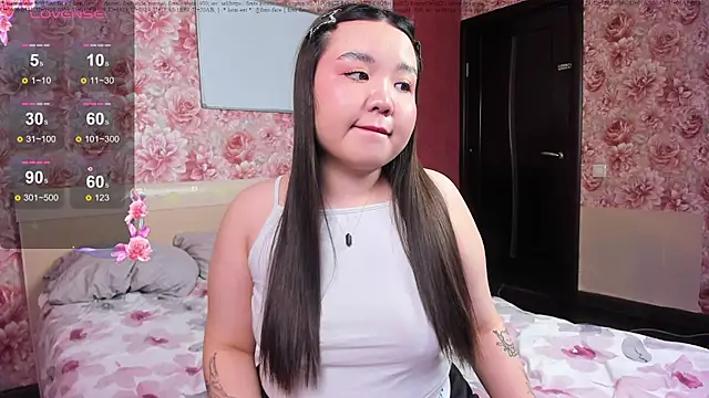 Snapshot of hungrybunny333 chatting on 02.06.26 hungrybunny333 online show from 02.06.26