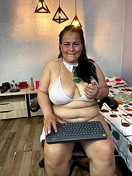 Snapshot of SayMarLuna chatting on 01.07.26 SayMarLuna online show from 01.07.26