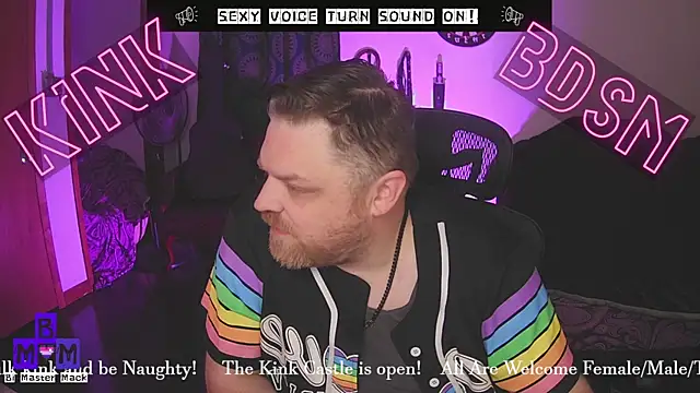 Snapshot of Bi_Master_Mack chatting on 12.15.25 Bi Master Mack online show from 12.15.25