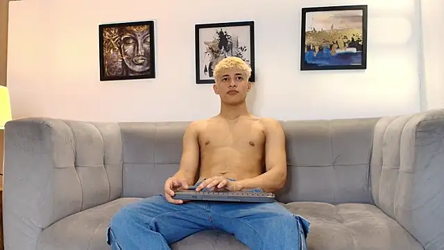 YOUNG GUYS1 online show from 03.25.26