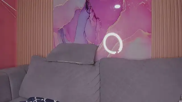 TiifanyGrey online show from 04.08.26