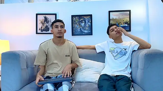 HORNY PRETTY online show from 04.12.26