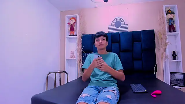 Joseph Gonzalez online show from 03.02.26