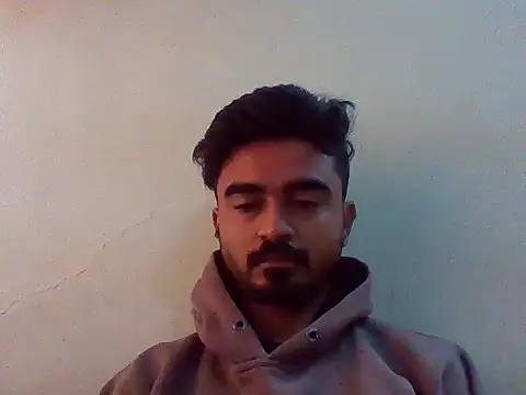 Snapshot of no_one_knows_ chatting on 12.15.25 no one knows online show from 12.15.25