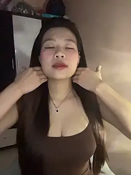 Snapshot of Bae1103_ chatting on 12.16.25 Bae1103 online show from 12.16.25