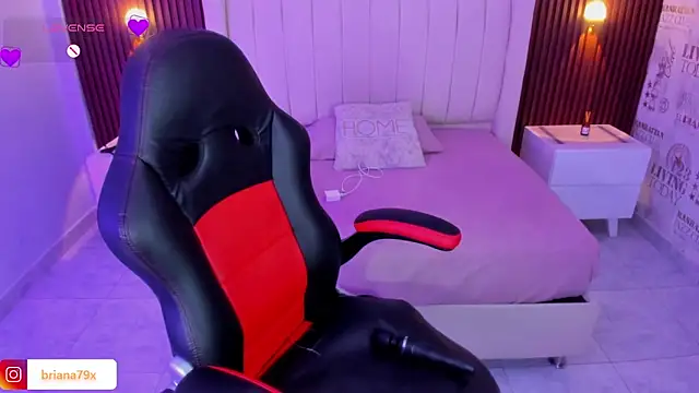 BRIANA Z online show from 04.15.26