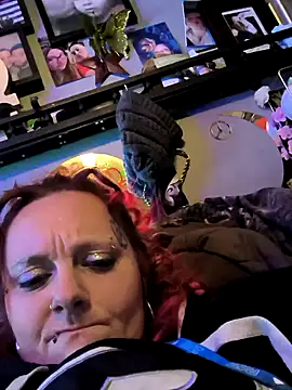 Snapshot of MidnightSeducer@xh chatting on 01.13.26 MidnightSeducerxh online show from 01.13.26