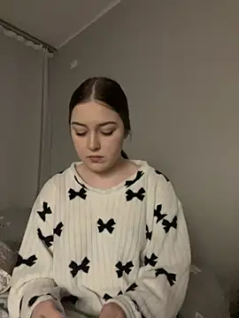 Yaseniya  online show from 02.08.26