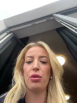 Katharina Wagner online show from 07.27.26
