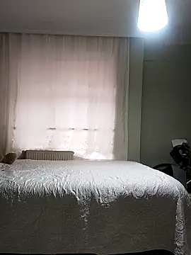 Snapshot of NovaMia chatting on 02.09.26 NovaMia online show from 02.09.26