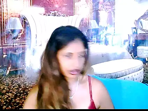 IndianHunnie69 online show from 12.16.25