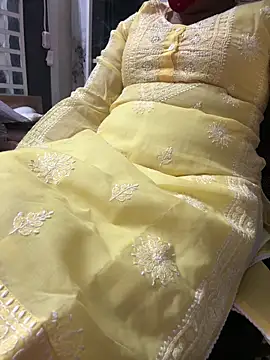 Snapshot of butterflyslay chatting on 02.01.26 butterflyslay online show from 02.01.26