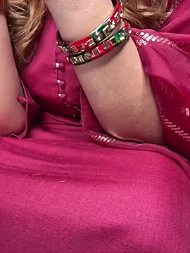 Snapshot of butterflyslay chatting on 02.04.26 butterflyslay online show from 02.04.26