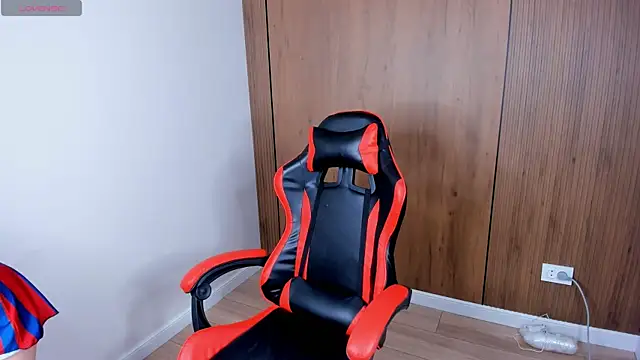 Semilia son online show from 12.16.25