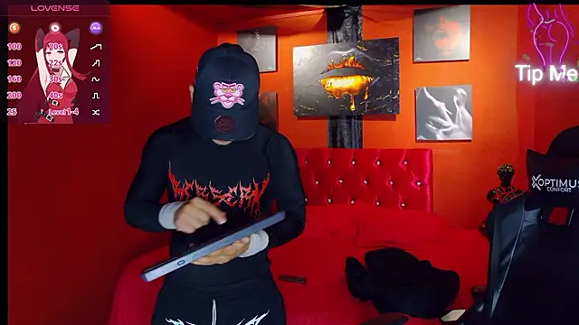 Snapshot of MagnusKnight_ chatting on 02.07.26 MagnusKnight online show from 02.07.26