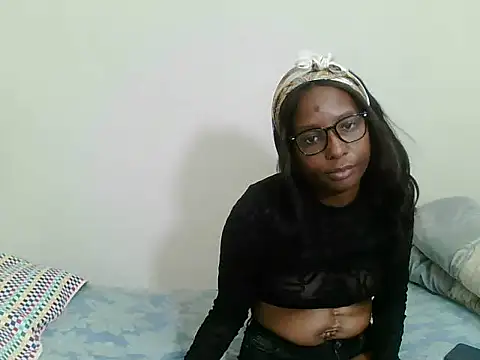 PKELLY7 online show from 12.16.25