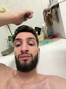 Juliann69Ramiro online show from 03.02.26