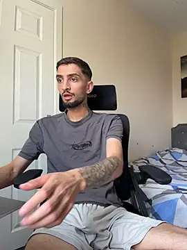 Juliann69Ramiro online show from 07.22.26