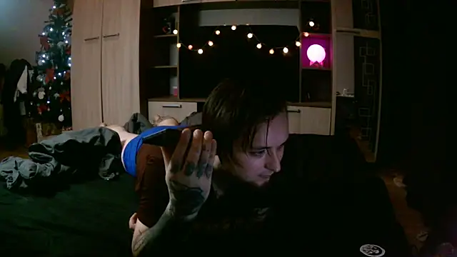 punksshow online show from 12.17.25