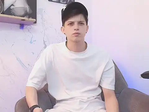 sebastamayo  online show from 03.03.26