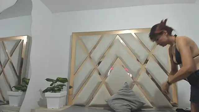 Selenaasm online show from 03.16.26