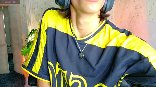 Snapshot of Cody_Bloom chatting on 02.10.26 Cody Bloom online show from 02.10.26