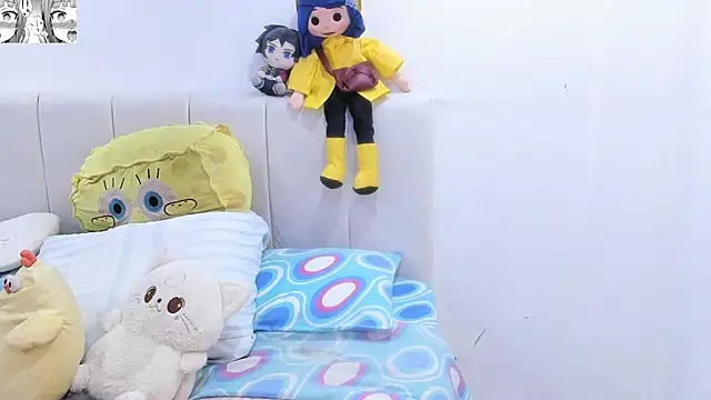 Snapshot of _Chloe_gardner chatting on 12.17.25 Chloe gardner online show from 12.17.25