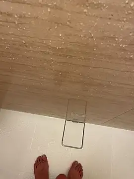 junieel online show from 12.16.25