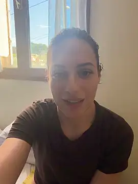 CoquineCharmeuse online show from 04.01.26