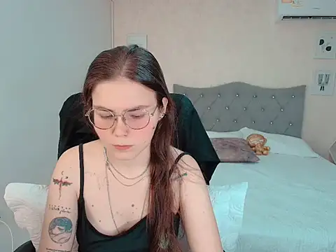 Snapshot of lexalove_doll chatting on 02.20.26 lexalove doll online show from 02.20.26