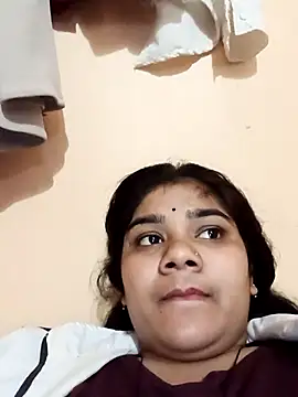 Snapshot of Big-figar chatting on 12.14.25 Big-figar online show from 12.14.25