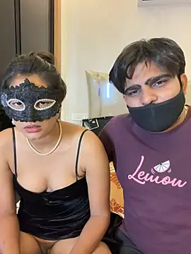 Snapshot of Cutie_Seema chatting on 06.10.26 Cutie Seema online show from 06.10.26