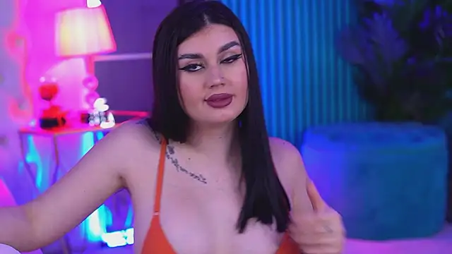 Snapshot of LexaRhodes chatting on 01.18.26 LexaRhodes online show from 01.18.26