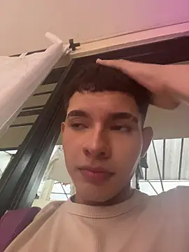 ValerySalasar  online show from 02.17.26