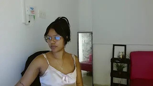 Snapshot of Shawnycarson chatting on 02.04.26 Shawnycarson online show from 02.04.26