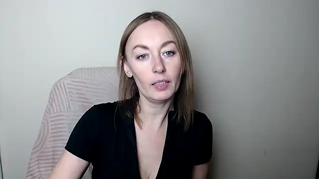 LiaSeass  online show from 02.08.26