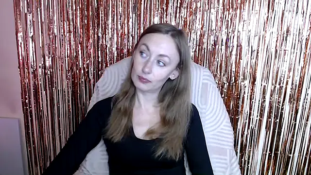 Snapshot of LiaSeass_ chatting on 07.11.26 LiaSeass online show from 07.11.26