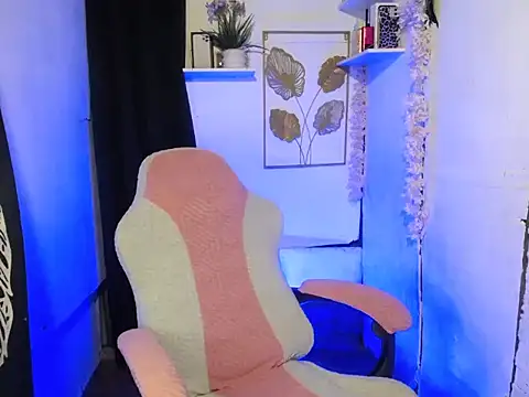 stripyapril online show from 05.15.26