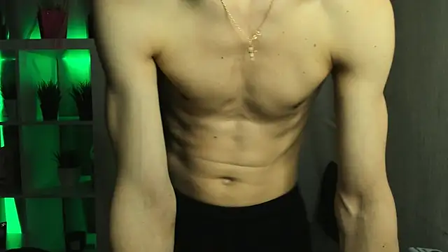 Snapshot of tommy_cabrio chatting on 12.15.25 tommy cabrio online show from 12.15.25