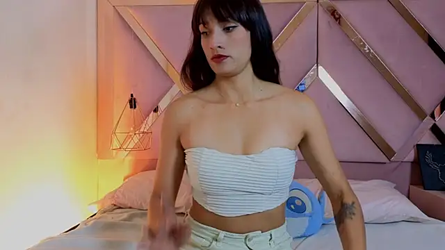 Stephanny Blush online show from 01.08.26