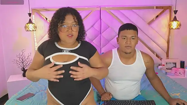 machaybear online show from 12.15.25