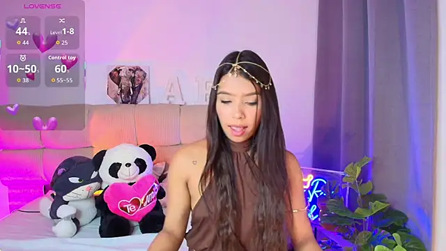 Snapshot of Ana_herrera chatting on 06.19.26 Ana herrera online show from 06.19.26