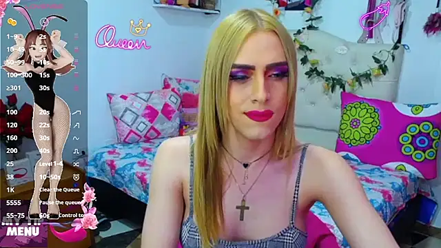 Snapshot of golden_girl01 chatting on 02.16.26 golden girl01 online show from 02.16.26