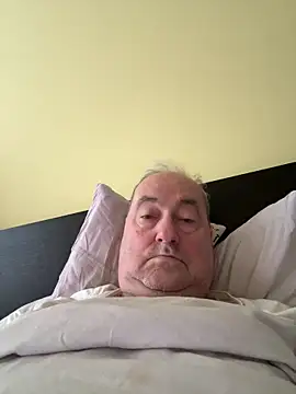 csikar online show from 04.15.26