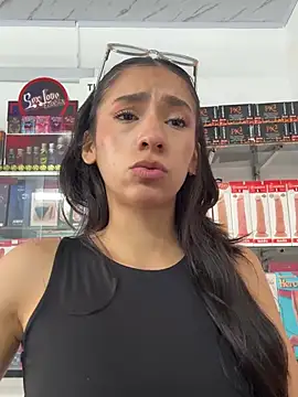 lunaluxury22 online show from 01.15.26