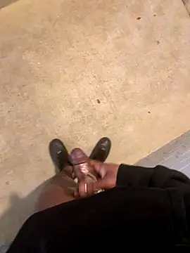 Snapshot of PublicBbc chatting on 12.18.25 PublicBbc online show from 12.18.25